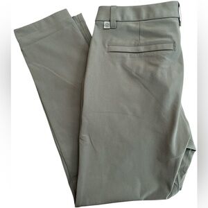 Lululemon Men’s Chino Style Khaki Pants Size 32 Button Zipper Logo ABC Lululemon